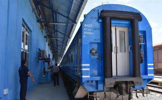 国产火车在国外视频,展现中国制造魅力