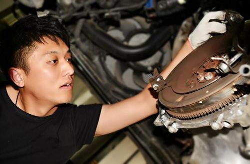 国产飞轮起步视频