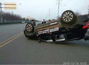 新疆国产车翻车视频,揭秘事故原因与安全警示