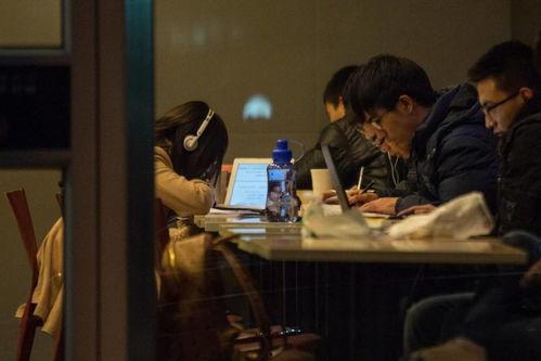 国产大学生高清对白视频,青春校园的声色画卷