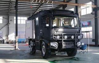 国产越野白色房车视频,探索户外生活的奢华新选择