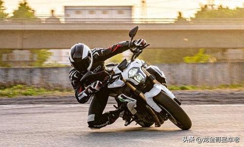 国产四缸骑行视频  第2张