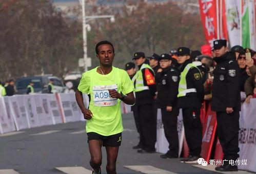 国产马拉松跑步视频,国产马拉松视频中的激情与汗水  第2张