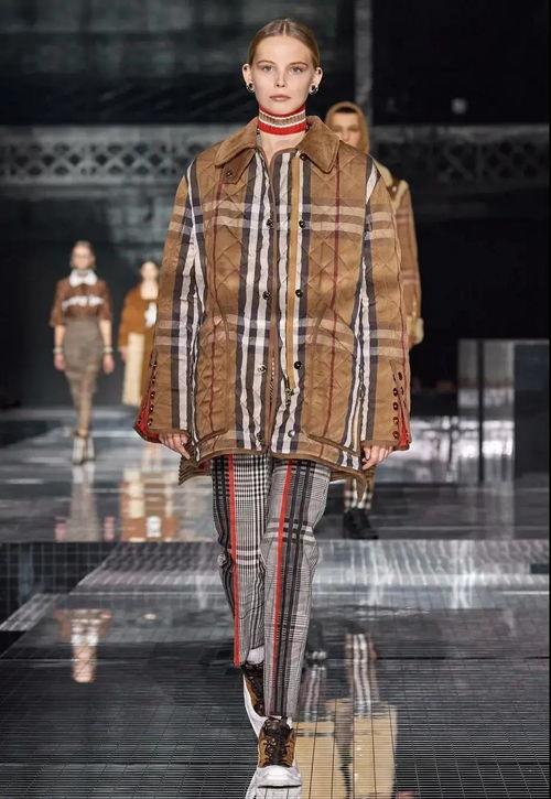 国产复古服装测评视频,国产复古服装测评，穿越时空的时尚之旅