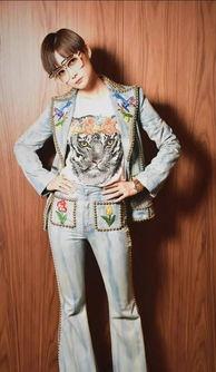 国产复古服装测评视频,国产复古服装测评，穿越时空的时尚之旅  第3张