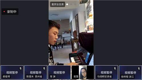 国产炮机自慰在线视频,揭秘国产成人娱乐产业现状